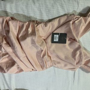 Beautiful mini dress size M house cb brand new